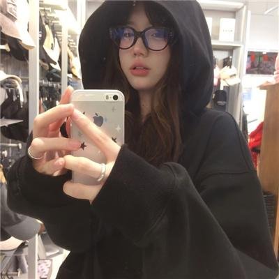 倾城歌手